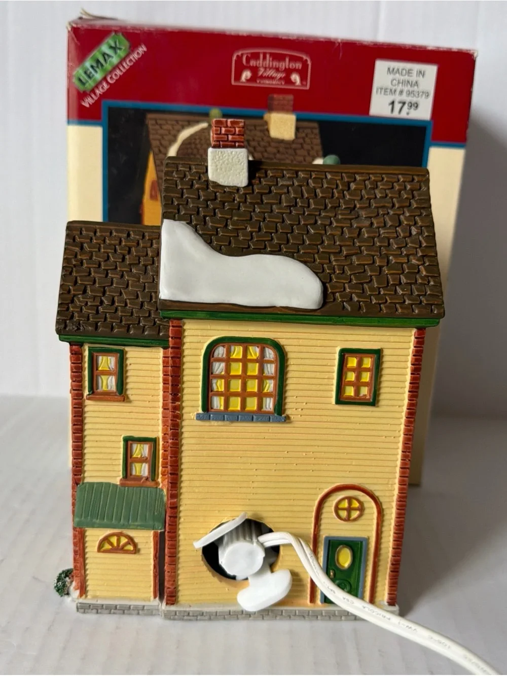 New Lemax Caddington Christmas Village Conover’s Lamps 1999